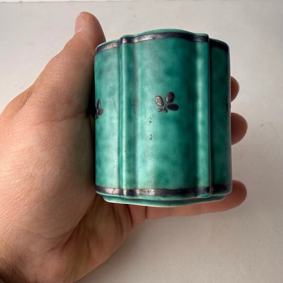 Argenta vase designed by Wilhelm Kåge - Picture 6 of 9